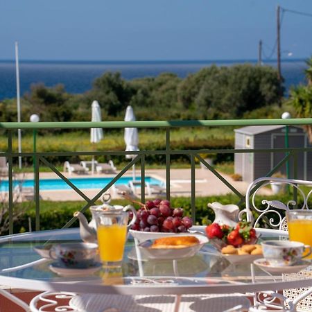 Monambeles Villas 스보로나타 외부 사진