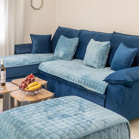 Monambeles Villas 스보로나타 외부 사진