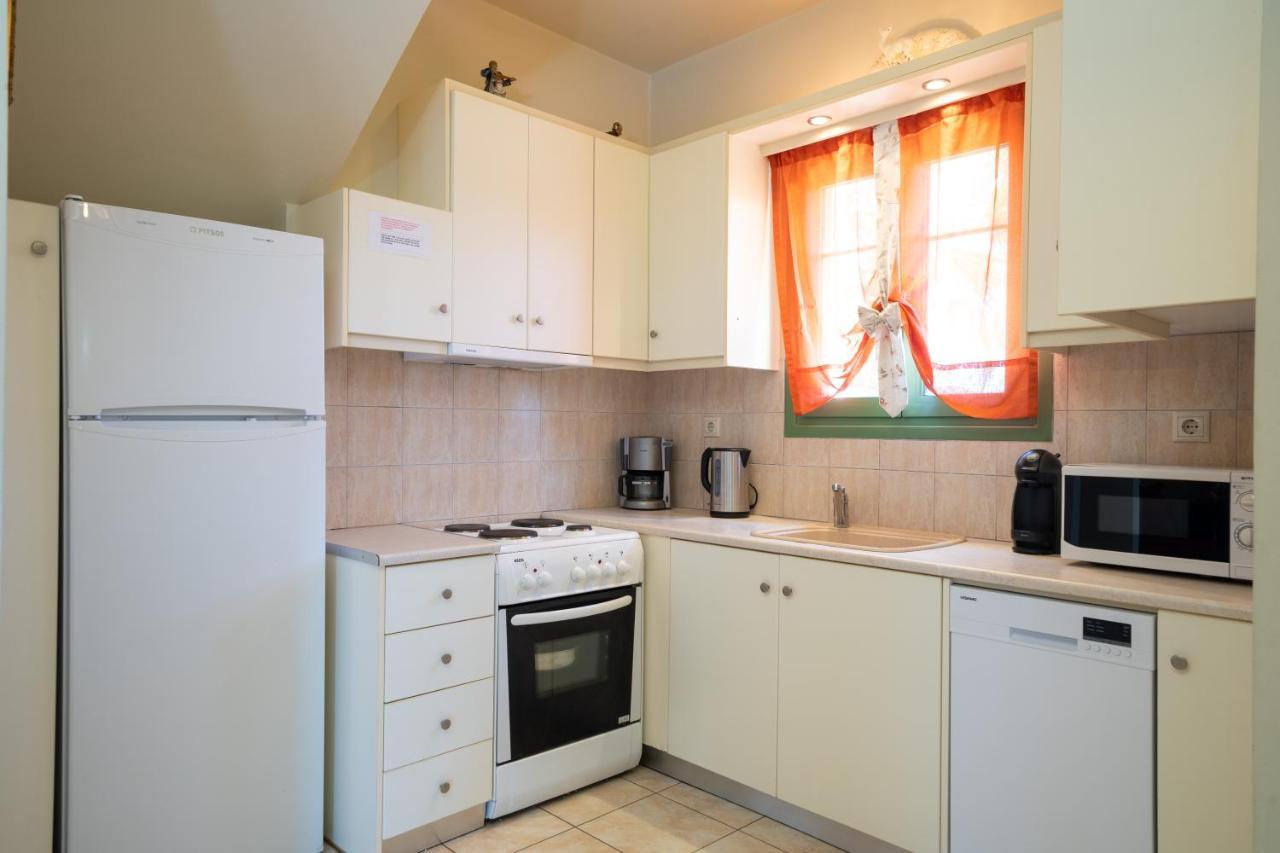 Monambeles Villas 스보로나타 외부 사진