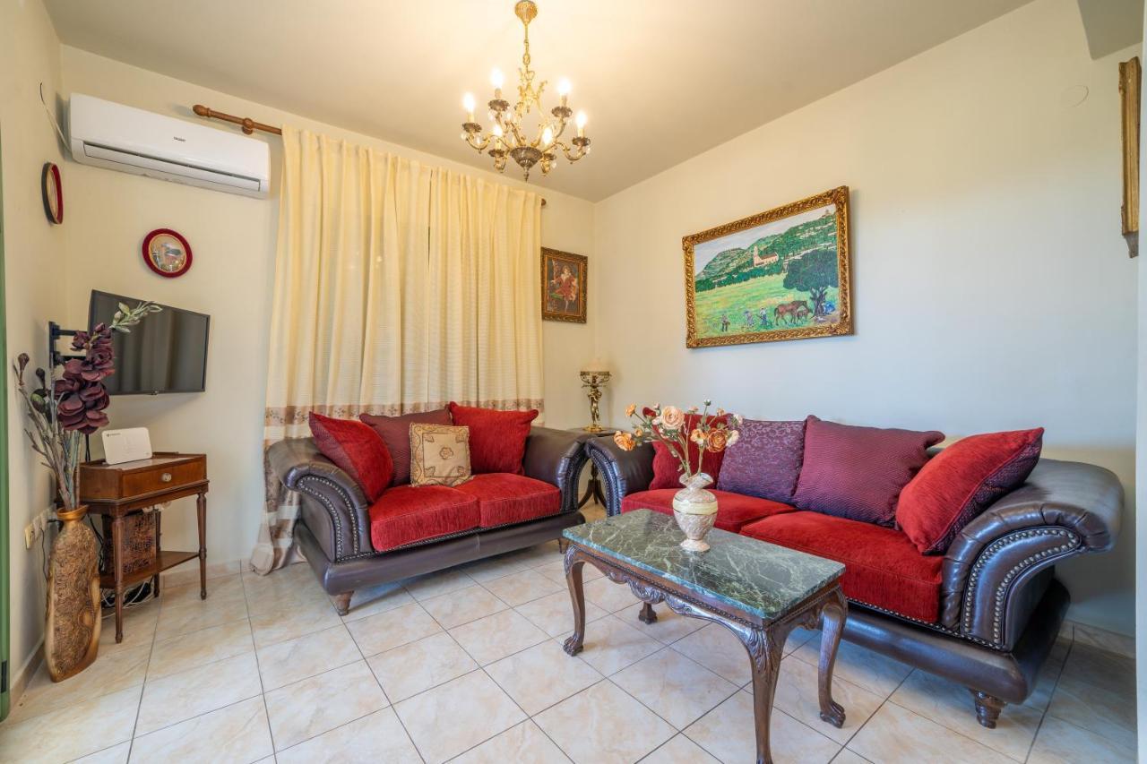 Monambeles Villas 스보로나타 외부 사진