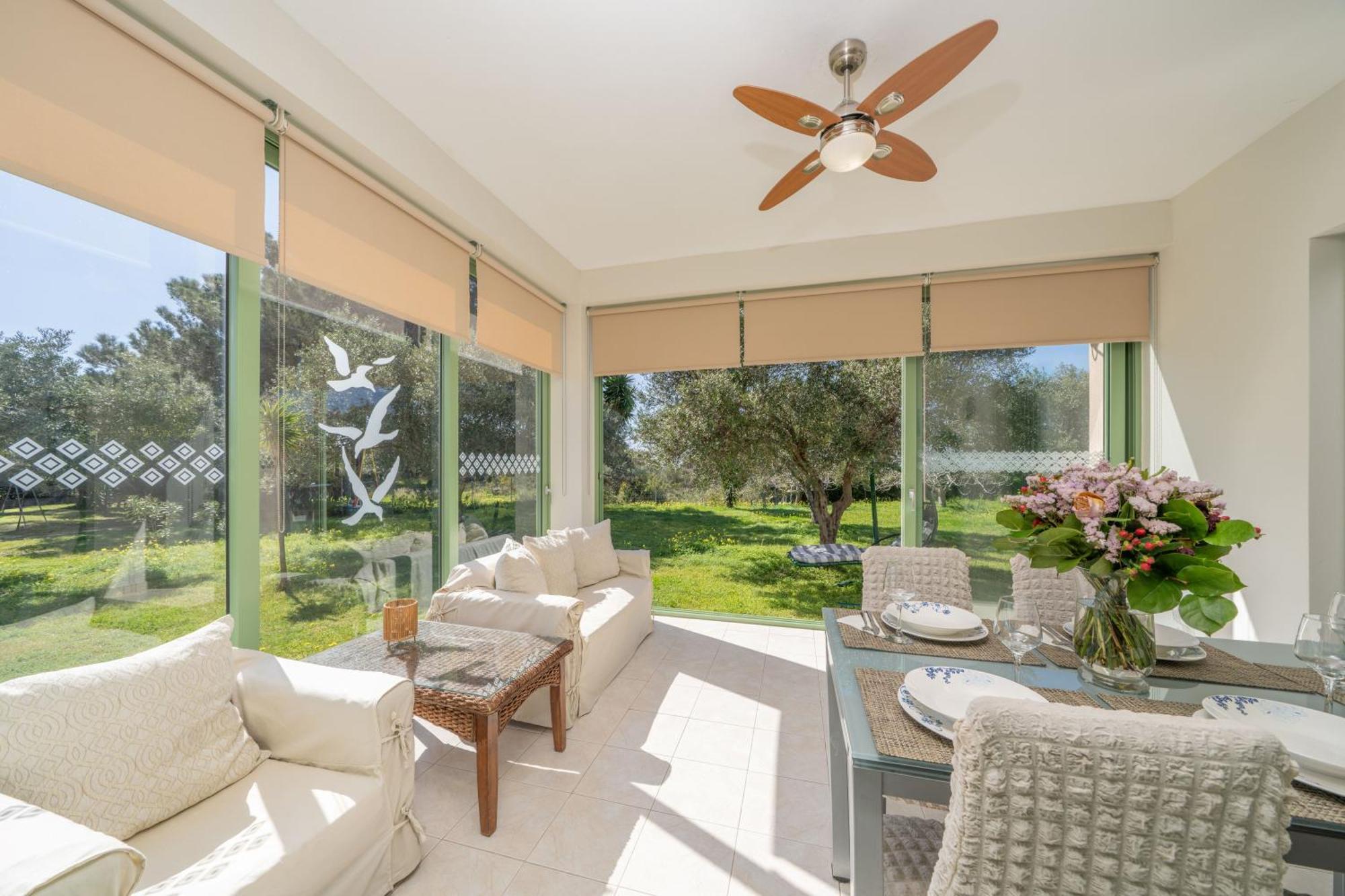 Monambeles Villas 스보로나타 외부 사진